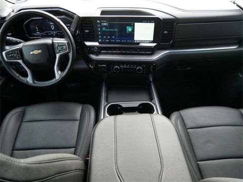 Used 2024 Chevrolet Silverado 3500 LTZ image 10