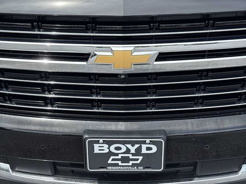 Used 2023 Chevrolet Tahoe LT w/ Luxury Package AWD/4WD image 31