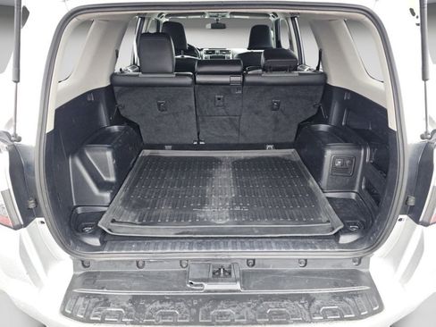 Used 2018 Toyota 4Runner SR5 image 25