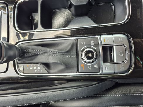 Used 2024 Kia Telluride SX Prestige X-Line AWD/4WD image 6