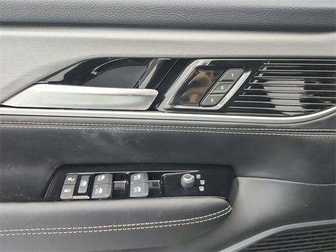 New 2026 Jeep Grand Wagoneer 4WD image 32