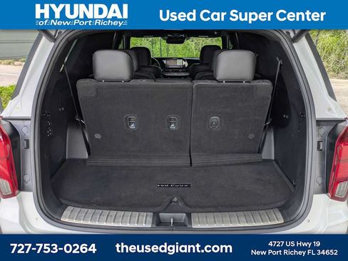 Used 2020 Hyundai Palisade Limited FWD image 12