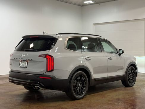 Used 2022 Kia Telluride SX image 24