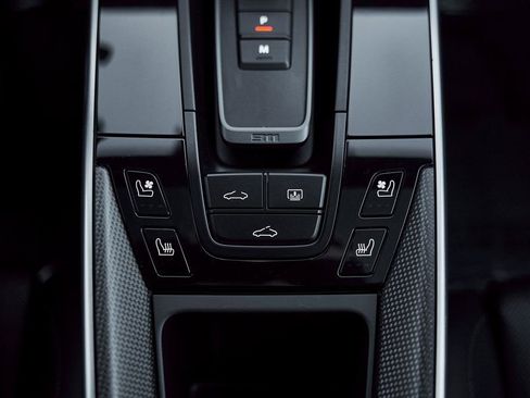 Used 2021 Porsche 911 Turbo S image 54