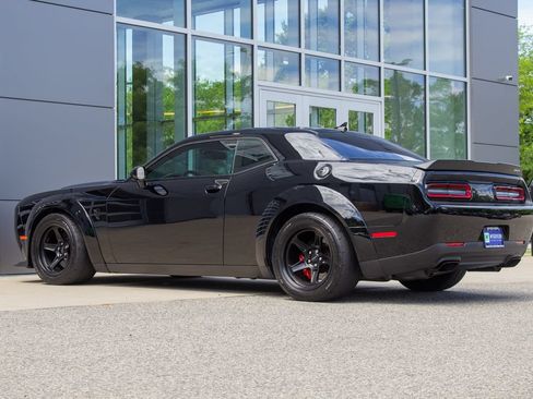 Used 2018 Dodge Challenger SRT Demon RWD image 8