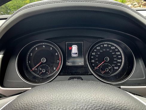 Used 2019 Volkswagen Atlas SE image 18