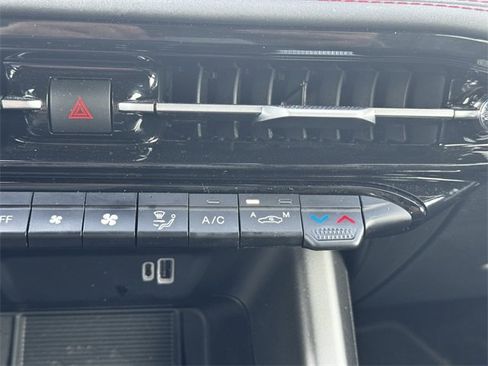 Used 2025 Alfa Romeo Tonale Tributo Italiano image 38