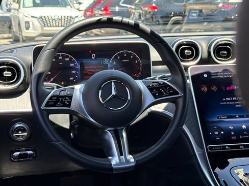 Used 2024 Mercedes-Benz C 300 Sedan image 38