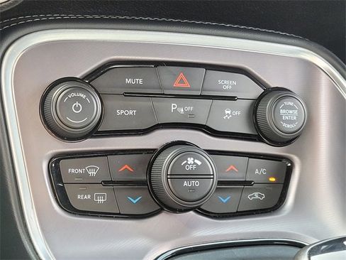 Used 2022 Dodge Challenger GT image 21