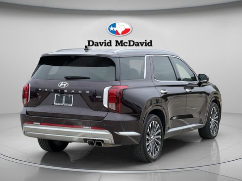 Used 2024 Hyundai Palisade Calligraphy AWD/4WD image 7