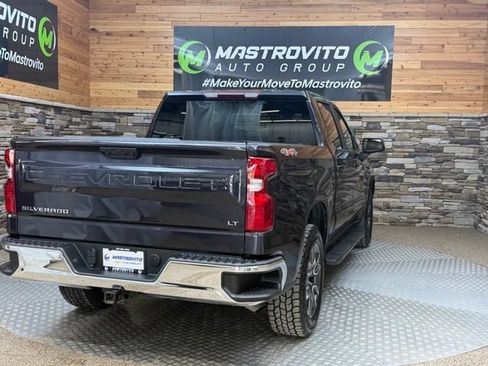 Used 2023 Chevrolet Silverado 1500 LT AWD/4WD image 11