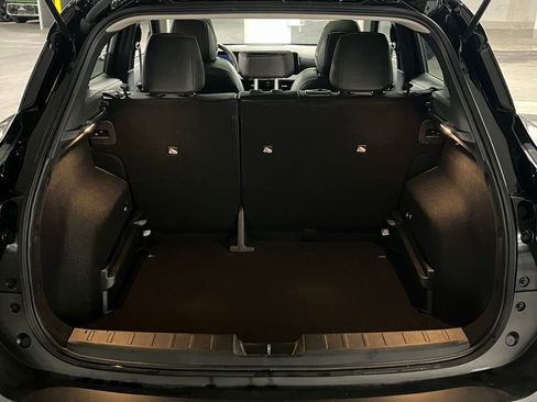 Used 2025 Nissan Kicks SR w/ SR Premium Package image 36