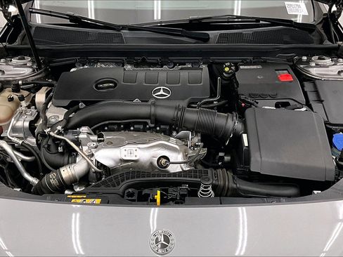 Certified 2022 Mercedes-Benz A 220 image 9
