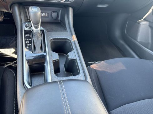 Used 2025 Nissan Sentra SV FWD image 40
