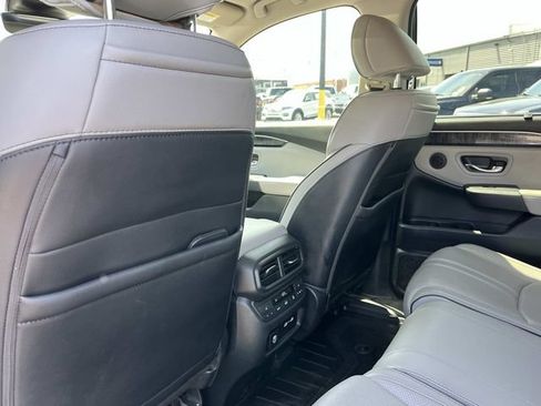 Used 2023 Honda Pilot Elite image 21