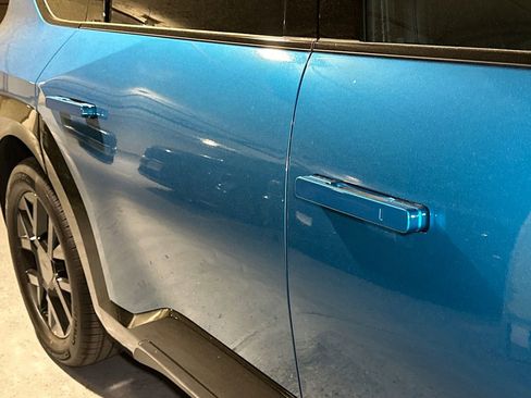 New 2026 Kia EV9 Land w/ Nightfall Edition Package image 11