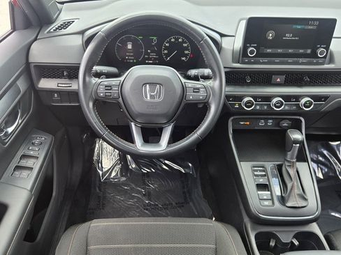 Used 2025 Honda CR-V Sport image 11