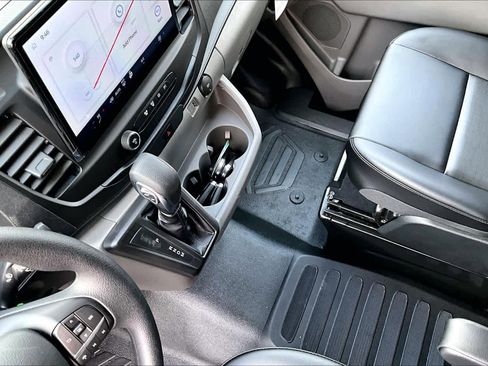 New 2026 Ford Transit 250 148 Medium Roof w/ Load Area Protection Package image 8