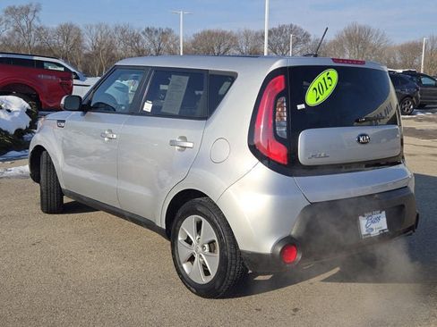 Used 2015 Kia Soul image 11