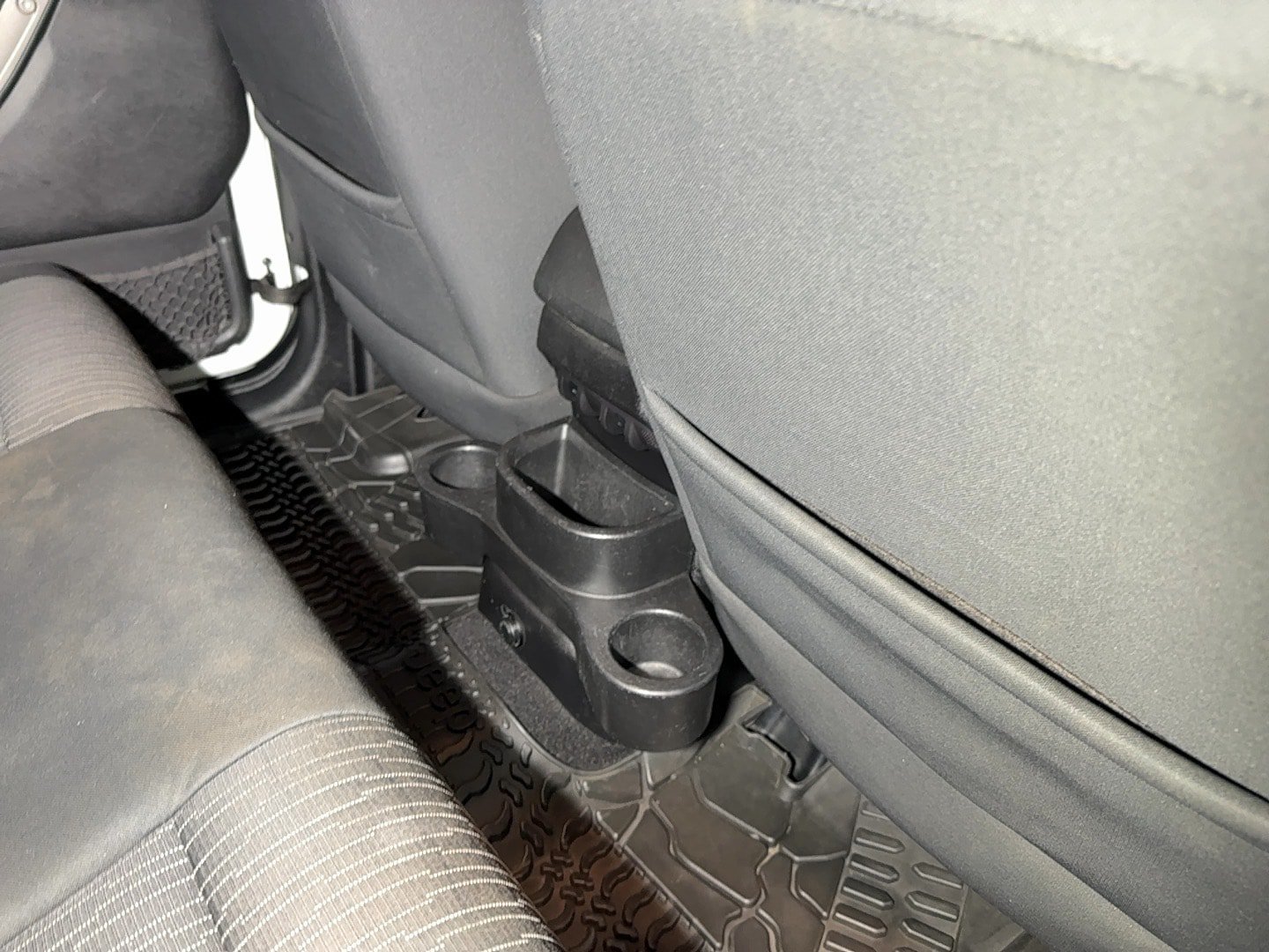 Used 2011 Jeep Wrangler Unlimited Sport AWD/4WD image 96