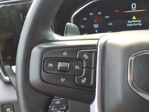Used 2023 GMC Sierra 1500 Elevation w/ Preferred Package AWD/4WD image 15