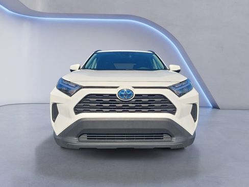 Used 2024 Toyota RAV4 XLE image 8