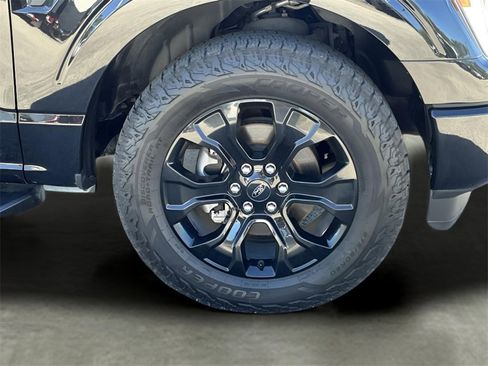 Certified 2022 Ford F150 XL w/ STX Black Appearance Package image 17