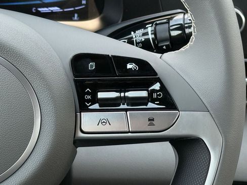 New 2026 Hyundai Elantra SEL Sport Premium FWD image 19