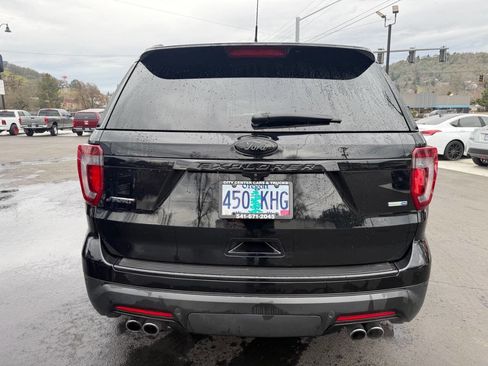 Used 2018 Ford Explorer Sport w/ Equipment Group 401A image 19