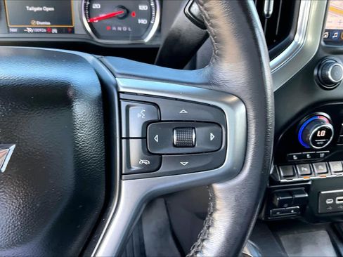 Used 2022 Chevrolet Silverado 1500 LTZ AWD/4WD image 21