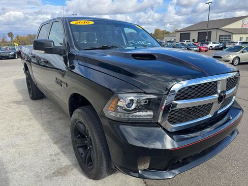 Used 2016 RAM 1500 Sport AWD/4WD image 3