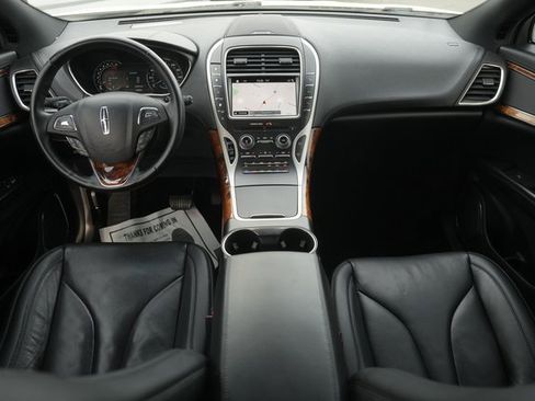 Used 2018 Lincoln MKX Reserve w/ Driver Assistance Package image 21