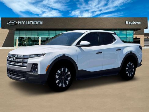 New 2026 Hyundai Santa Cruz SE FWD image 2