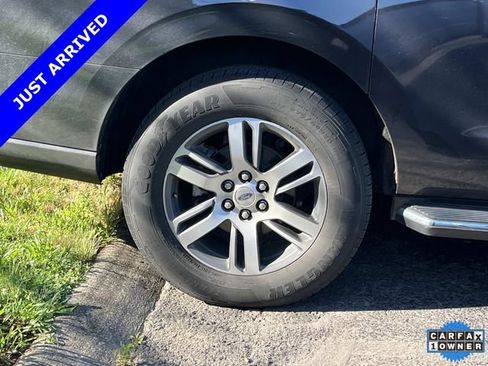 Used 2022 Ford Expedition Max Limited RWD image 12