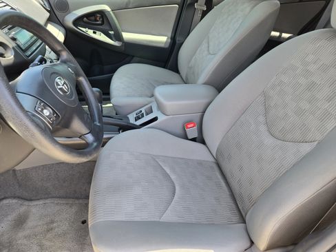 Used 2012 Toyota RAV4 FWD w/ Value Pkg image 9