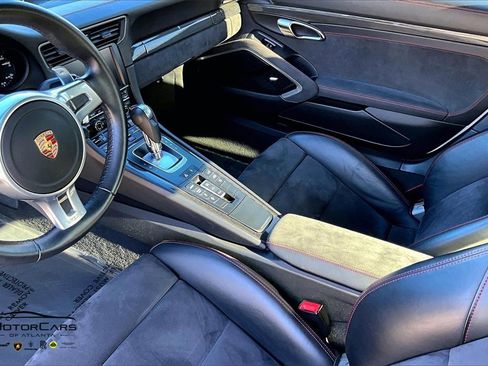 Used 2015 Porsche 911 Carrera 4 GTS image 16