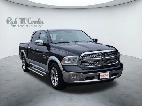 Used 2014 RAM 1500 Laramie w/ Convenience Group image 7