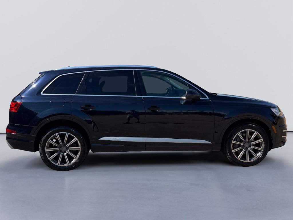 Used 2018 Audi Q7 3.0T Prestige AWD/4WD image 2