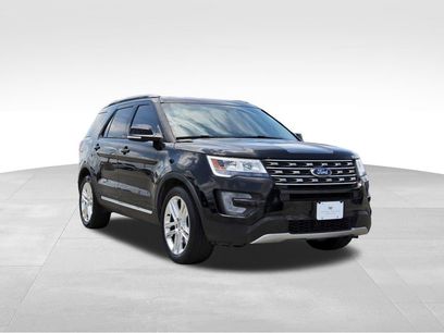 Used 2016 Ford Explorer XLT w/ Equipment Group 202A