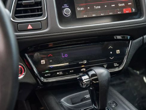 Used 2021 Honda HR-V EX image 20