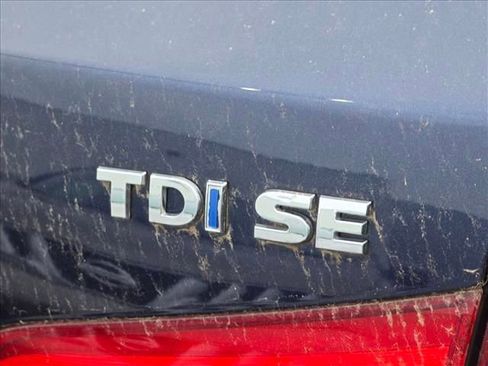Used 2015 Volkswagen Passat TDI SE FWD image 19