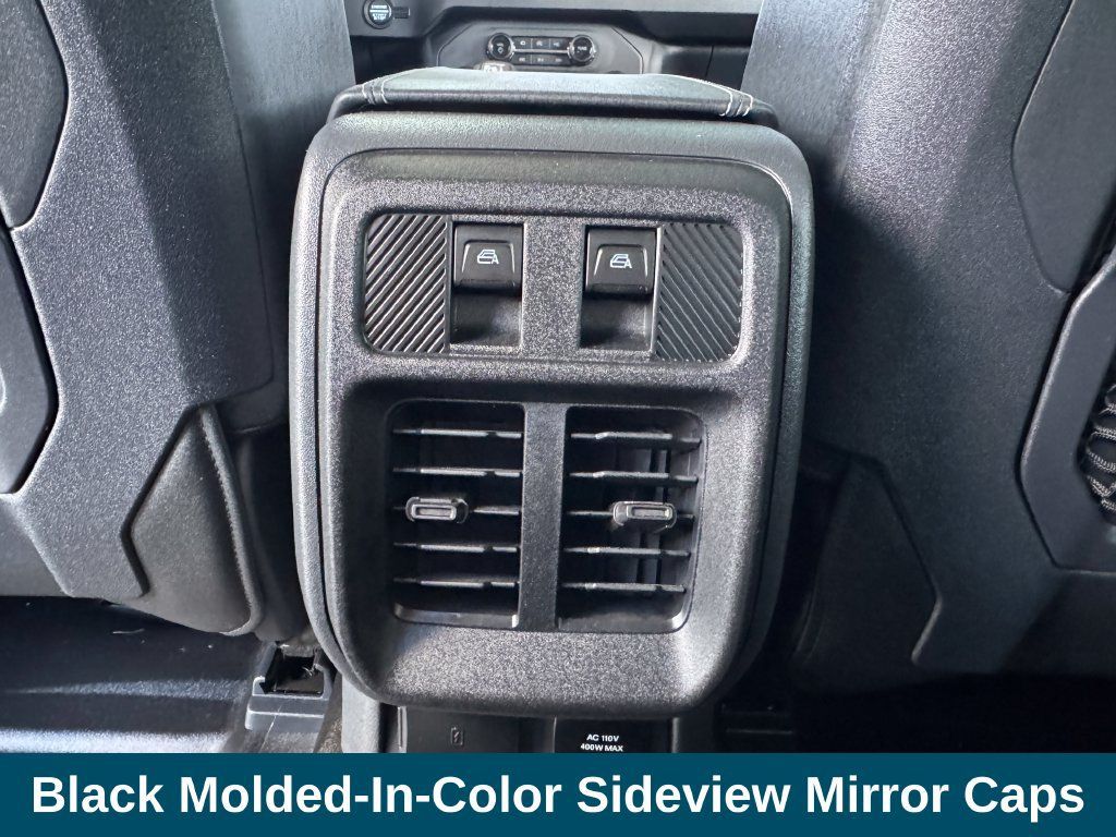 Used 2025 Ford Bronco Badlands AWD/4WD image 30