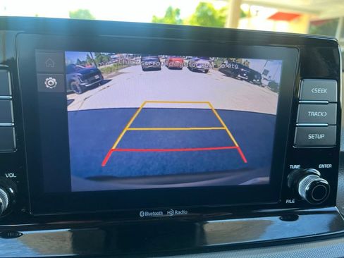 Certified 2023 Kia Seltos LX AWD/4WD image 51