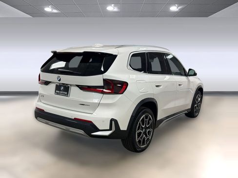 Certified 2026 BMW X1 xDrive28i AWD/4WD image 8