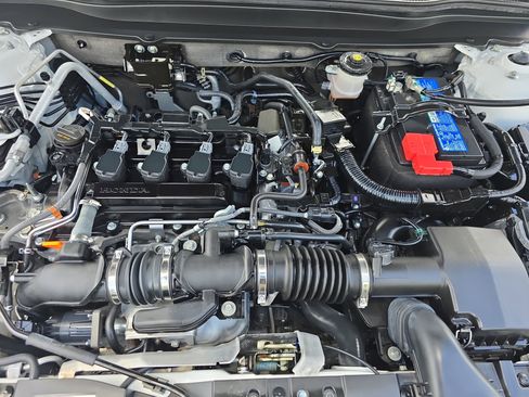 Certified 2022 Honda Accord Sport image 28