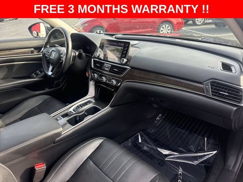 Used 2021 Honda Accord Touring image 30