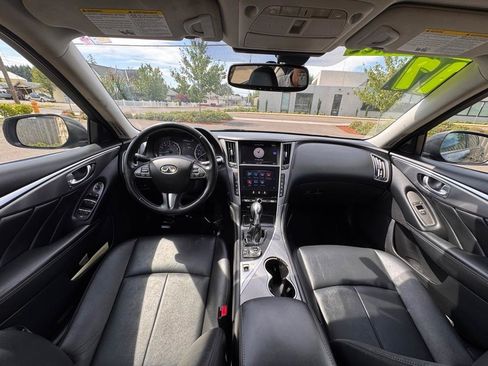Used 2017 INFINITI Q50 2.0t w/ Moonroof Package AWD/4WD image 13