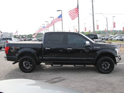 Used 2018 Ford F150 Lariat w/ Equipment Group 502A Luxury AWD/4WD image 10