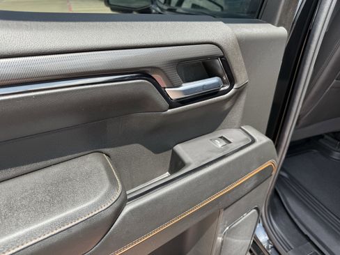 Used 2024 GMC Sierra 1500 AT4 image 34