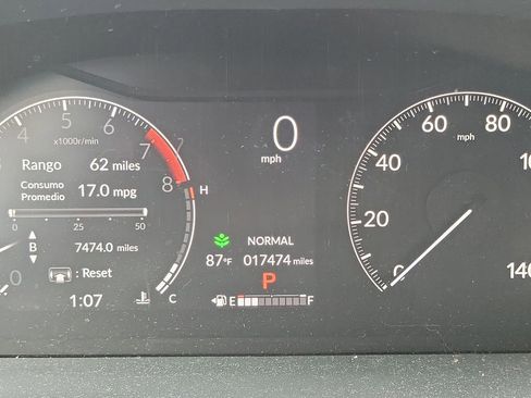 Used 2024 Honda Ridgeline Sport image 11